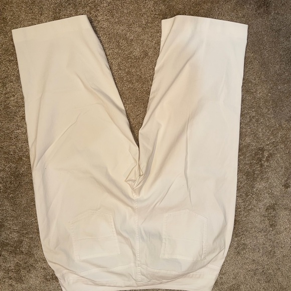 Westbound White Capri Shorts. EUC. Size 20W - Picture 3 of 5